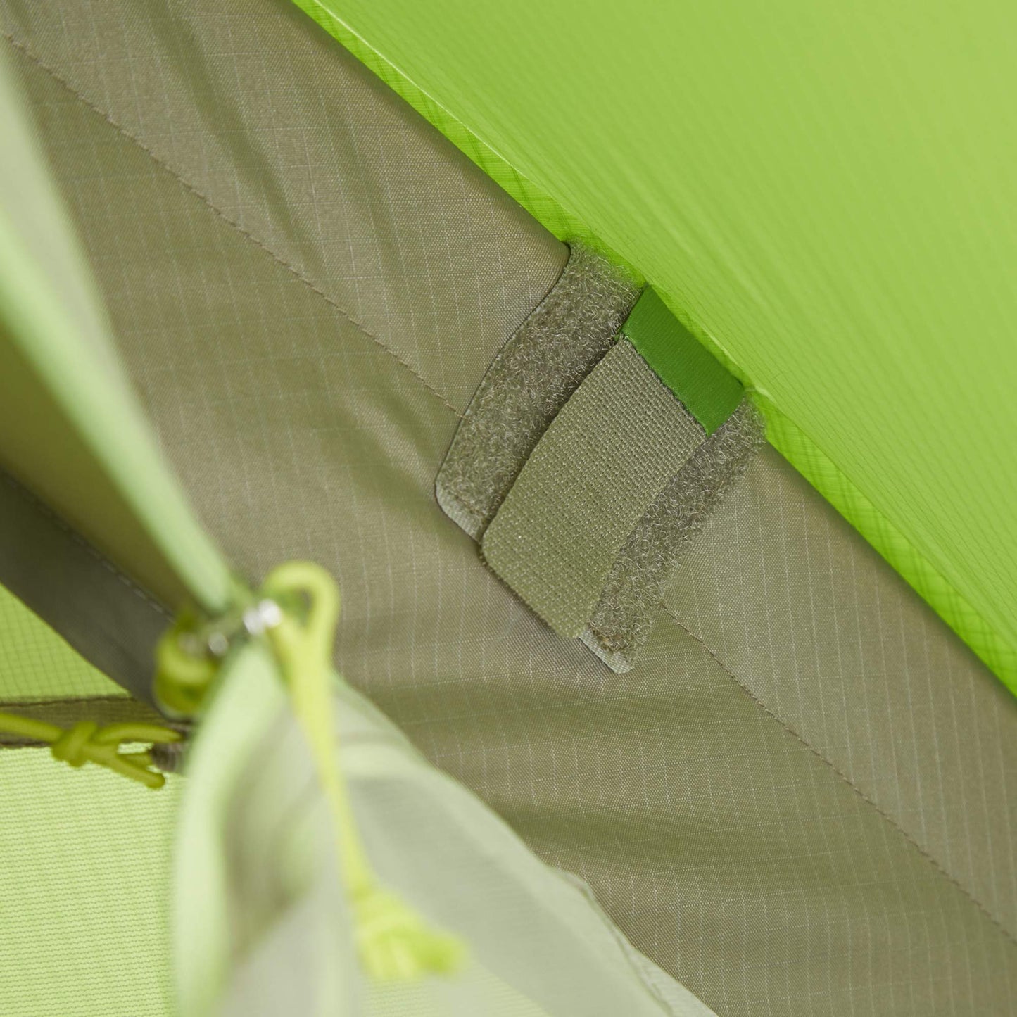 VAUDE SPACE SEAMLESS 2-3P - Kuppelzelt
