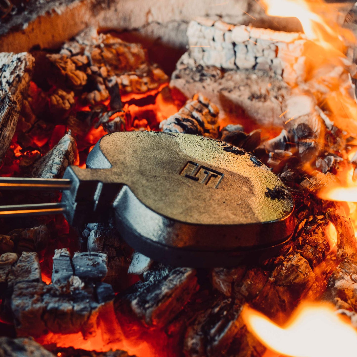  SANDWICH IRON, MOOSE MOTIF