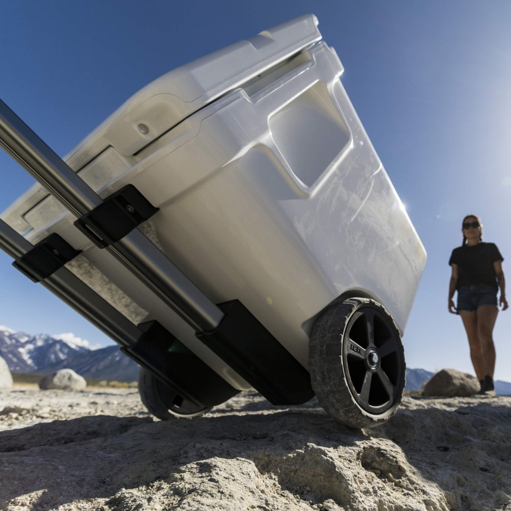 Yeti Coolers ROADIE 48 WHEELED - Kühlbox