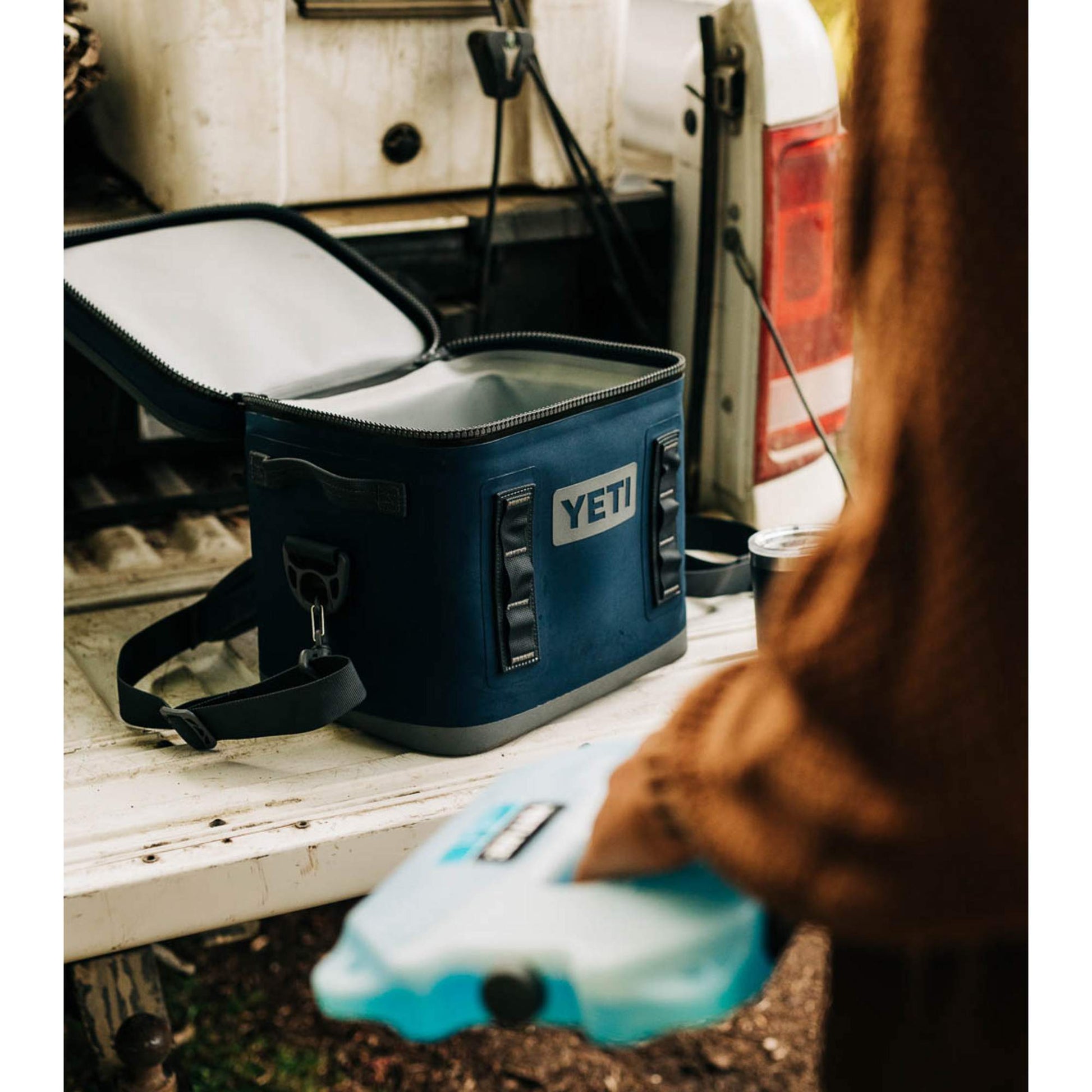 Yeti Coolers HOPPER FLIP 12 SOFT COOLER - Kühltasche